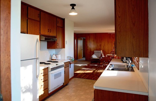 Lake Elmo Otro | Cozy Farmhouse for Nature Lovers