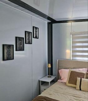 True Casa | Cozy Foldable Container Pipestem Getaway For 2