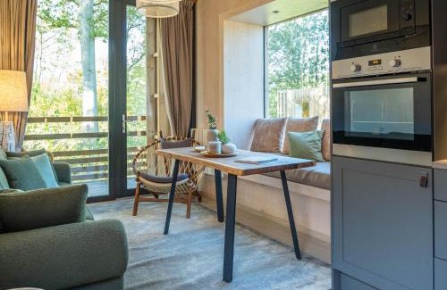 Maubray Casa | Cozy Forest Cottage Escape
