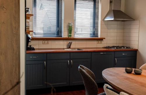 Sondel Casa | Cozy Forest-Edge Getaway