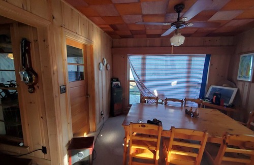 Detroit Lakes Cabina | Cozy Four Bedrooms on Lake Sallie