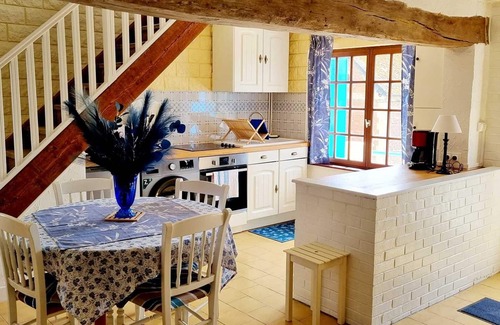 Lesquielles-Saint-Germain Cabaña | Casa con terraza y vistas al río, ideal para pesca y senderismo