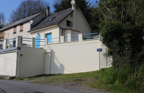 Lesquielles-Saint-Germain Cabaña | Casa con terraza y vistas al río, ideal para pesca y senderismo