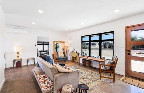 Twentynine Palms Casa | Cozy Fresh Desert Hideaway, 5 mins to Joshua Tree
