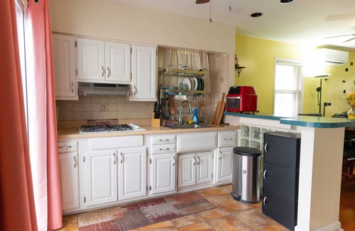 Fair Lawn Casa | Cozy Furnished Ranch!