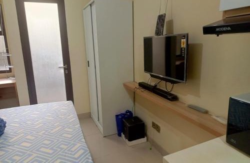 Depok Apartamento | Cozy Furnished Studio Apartemen Transpark Cibubur by Royal Home Indonesia
