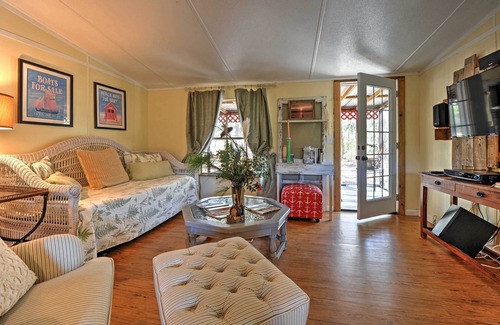 Midway Cabaña | ‘The Lodge 'en Colonel's Island w / Screened Porch!