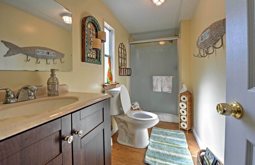 Midway Cabaña | ‘The Lodge 'en Colonel's Island w / Screened Porch!