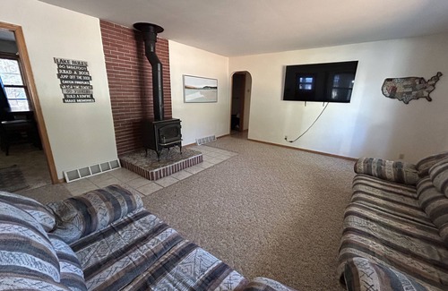 New Lisbon Cabaña | Cozy getaway near Castlerock Lake