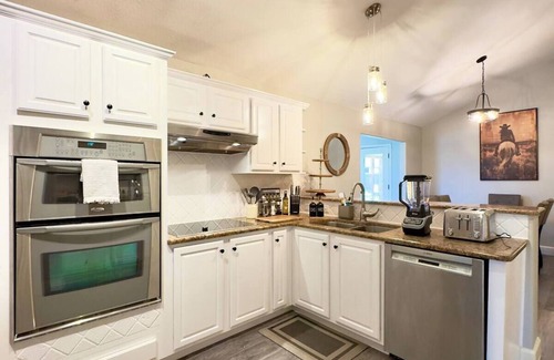 Highland Lake Estates Casa | Cozy Getaway Near Lake Travis
