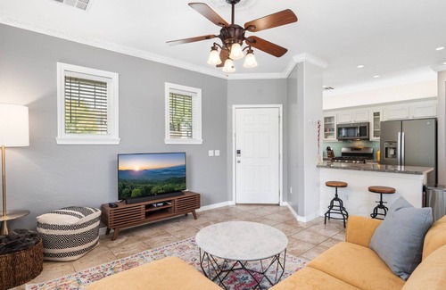 Gateway Village Casa | Cozy Gilbert Home - Upgraded + Modern & Pet Friendly!