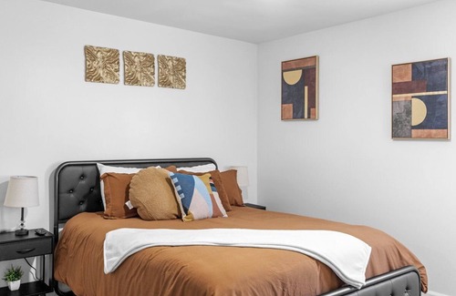Parkville Casa | Cozy Haven with Modern Comforts