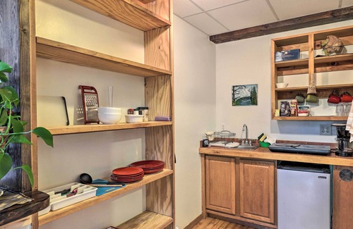 Marshall Apartamento | Cozy 'Hilltop Hideaway' ~ 18 Mi to Asheville!