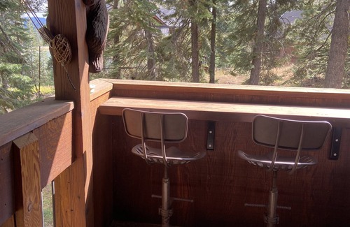 Bear Valley Cabina | Cozy Historic Bear Valley Cabin