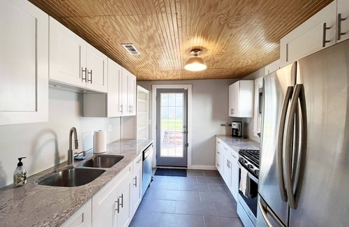 Durham Casa | Cozy, Historic Downtown Durham Home - 1/4 mile from American Tobacco Campus!