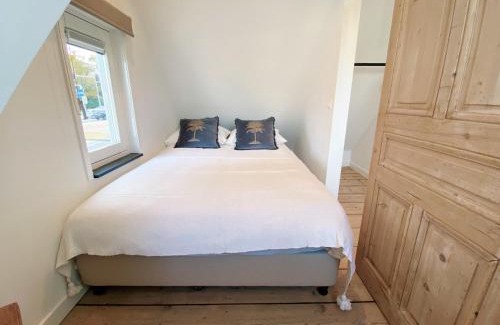 Wassenaar Casa | Cozy historical Cottage (Huisje HèHè)