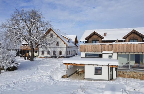 Waidhofen An Der Ybbs Apartamento | Acogedora casa de vacaciones con balcón con vistas a los Alpes Ybbstal