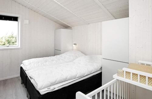 Vejers Casa | Cozy holiday home in Vejers Strand with Sea nearby