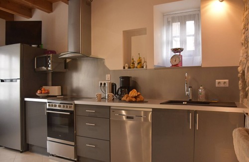 Rudelle Casa | Acogedora casa de vacaciones en Rudelle