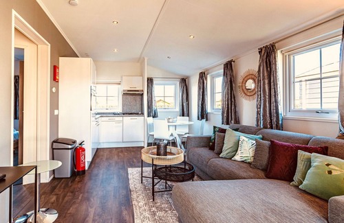 Giethoorn Chalet De Esquí | Cozy holiday home with terrace
