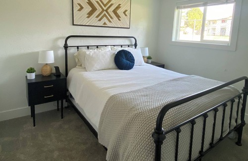 Missoula Casa | Cozy home - 10 min to downtown and the university!