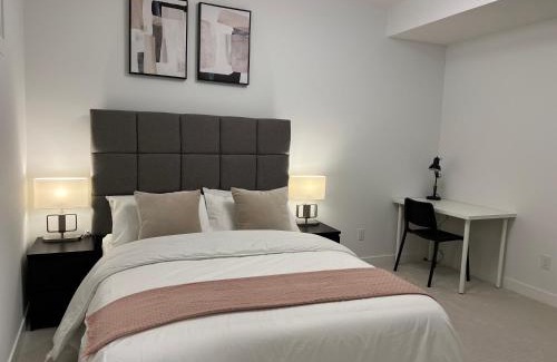 Northwest Calgary Casa | Cozy home away from home