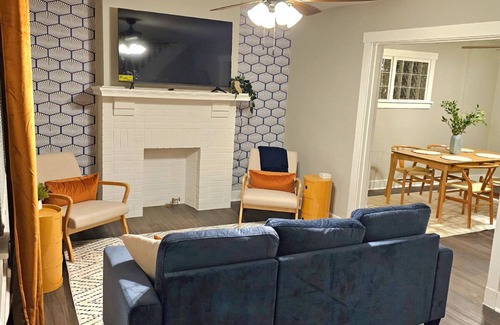 Lincoln-Lemington-Belmar Casa | Cozy Home Away From Home