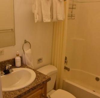 Gardiner Apartamento | Cozy Home by Yellowstone River Confluence