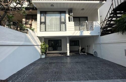Chom Phon Casa | Cozy home @ Chatcuchak/中文服务