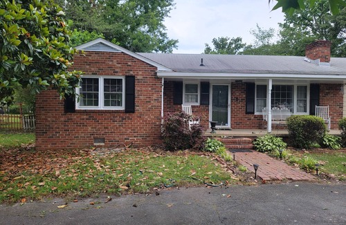 Fredericksburg Casa | Cozy Home close to Downtown; I-95