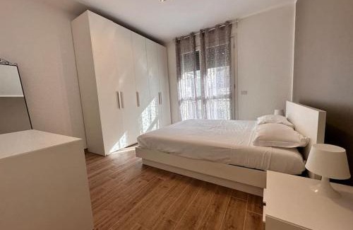 San Donato Milanese Apartamento | Cozy Home - Duomo, Hospital, ENI - C9