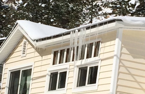 Idaho Springs Casa | Cozy home - Idaho Springs west of Denver walking distance to historic downtown.