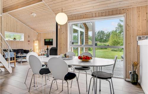 Aalbaek Casa | Cozy Home In Ålbæk With Kitchen