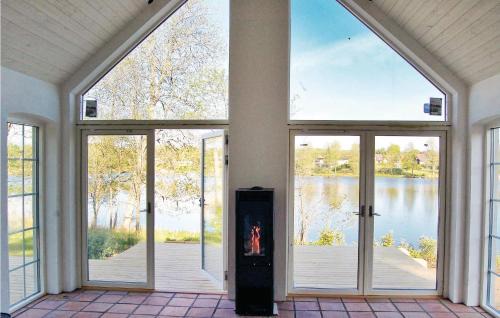 Asljunga Casa | Cozy Home In Åsljunga With Kitchen