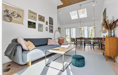 Vedelshave Casa | Cozy Home In Asperup With Kitchen