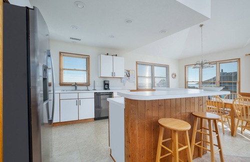 Carolina Dunes Casa | Cozy Home in Carolina Dunes Perfect to Explore the Heart of Duck