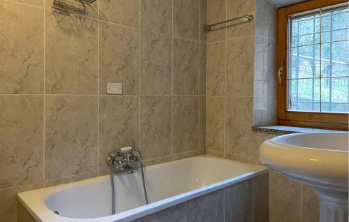 Prota Casa | Cozy Home In Comano With Wifi