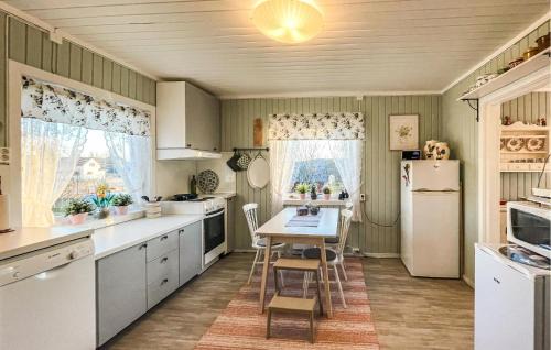 Valer Casa | Cozy Home In Gravberget