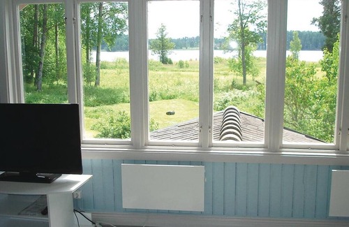 Katrineholm Casa | Acogedora casa en Katrineholm con.