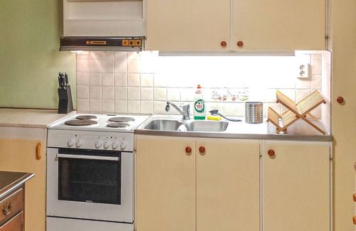 Katrineholm Casa | Acogedora casa en Katrineholm con sauna