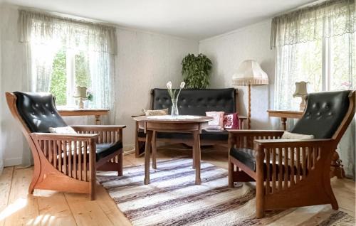 Kristinehamn Casa | Cozy Home In Kristinehamn With Wifi