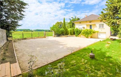 Lamotte-du-Rhone Casa | Cozy Home In Lamotte Du Rhone