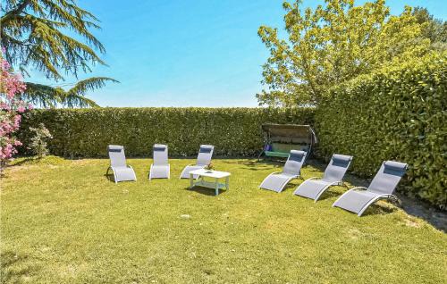 Lamotte-du-Rhone Casa | Cozy Home In Lamotte Du Rhone