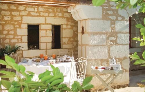 Lye Casa | Cozy Home In Lye With Wifi