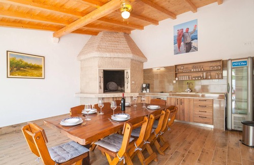 Cove Osibova (Milna) Casa | Acogedora casa en Milna con WiFi