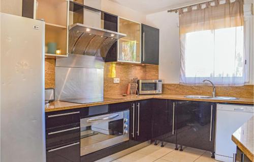 Moriani-Plage Casa | Cozy Home In Moriani Plage With Wifi