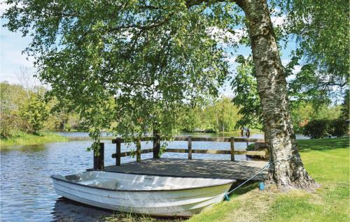 Angelholm Municipality Casa | Cozy Home In Munka-Ljungby
