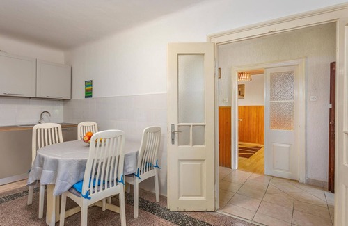 Municipality of Omisalj Casa | Acogedora casa en Omisalj con cocina