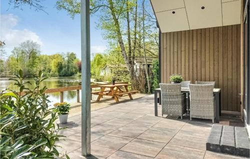 Oosterwolde Casa | Cozy Home In Oosterwolde With Sauna