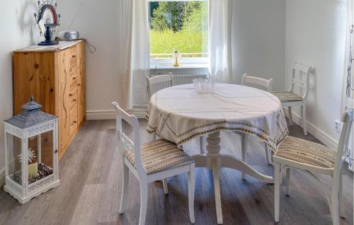 Ormaryd Casa | Cozy Home In Ormaryd With Wifi